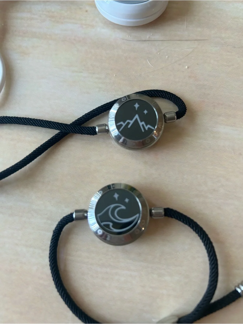 Totwoo long distance bracelets